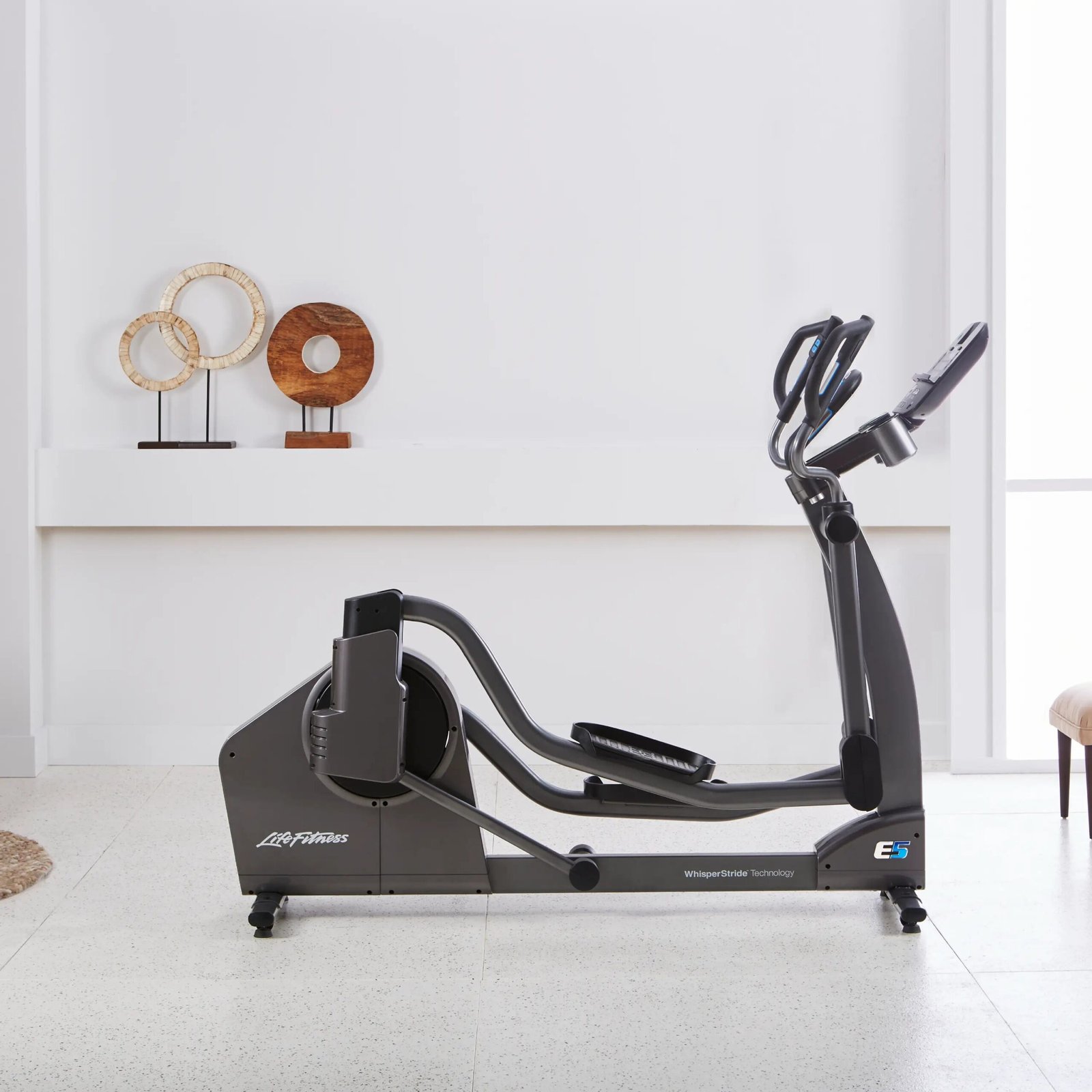 Life Fitness Crosstrainer E5 Track Connect 2.0 Life Fitness Crosstrainer E5 Track Connect 2.0 – Bild 2