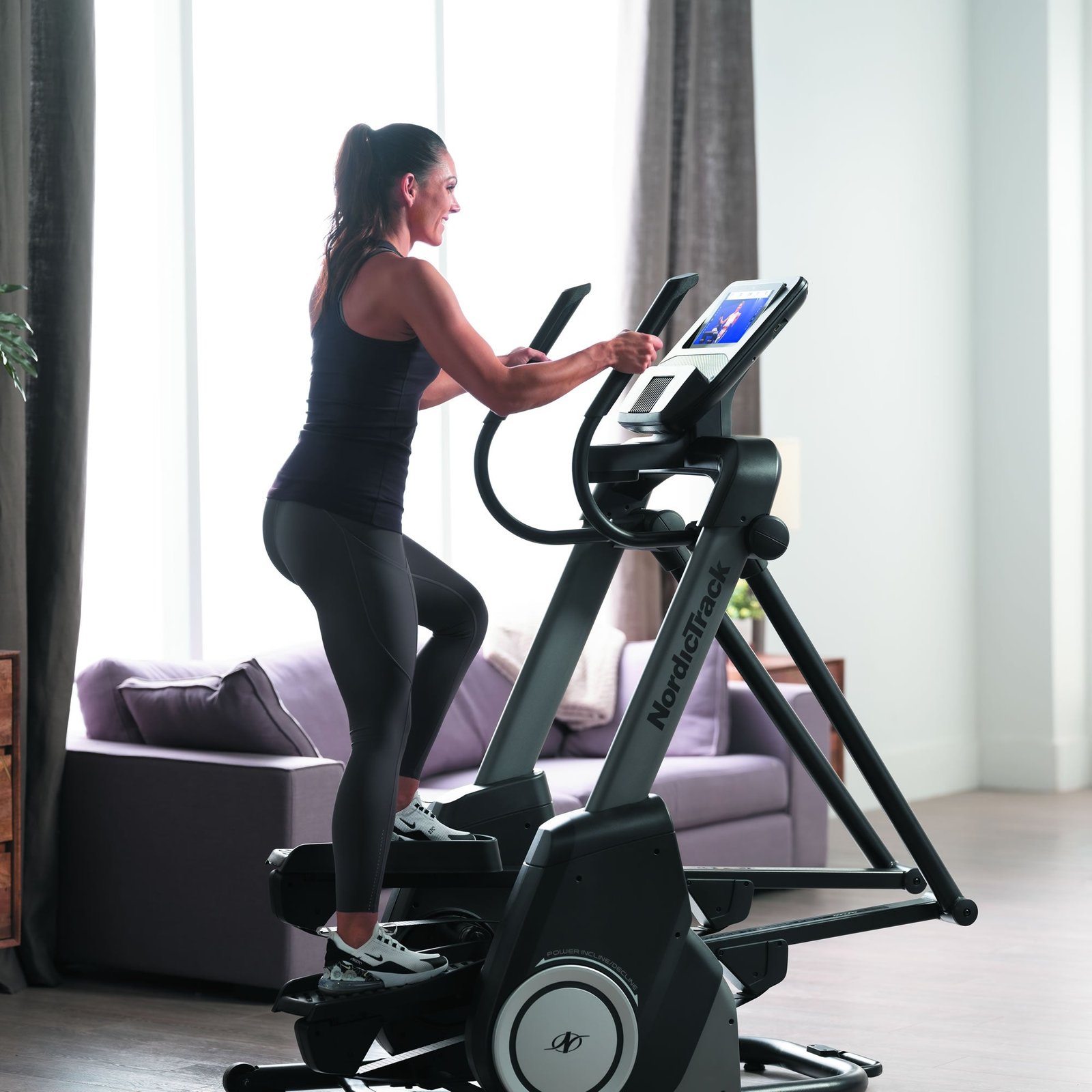 NordicTrack Crosstrainer FS10i FreeStride Trainer NordicTrack Crosstrainer FS10i FreeStride Trainer – Bild 2